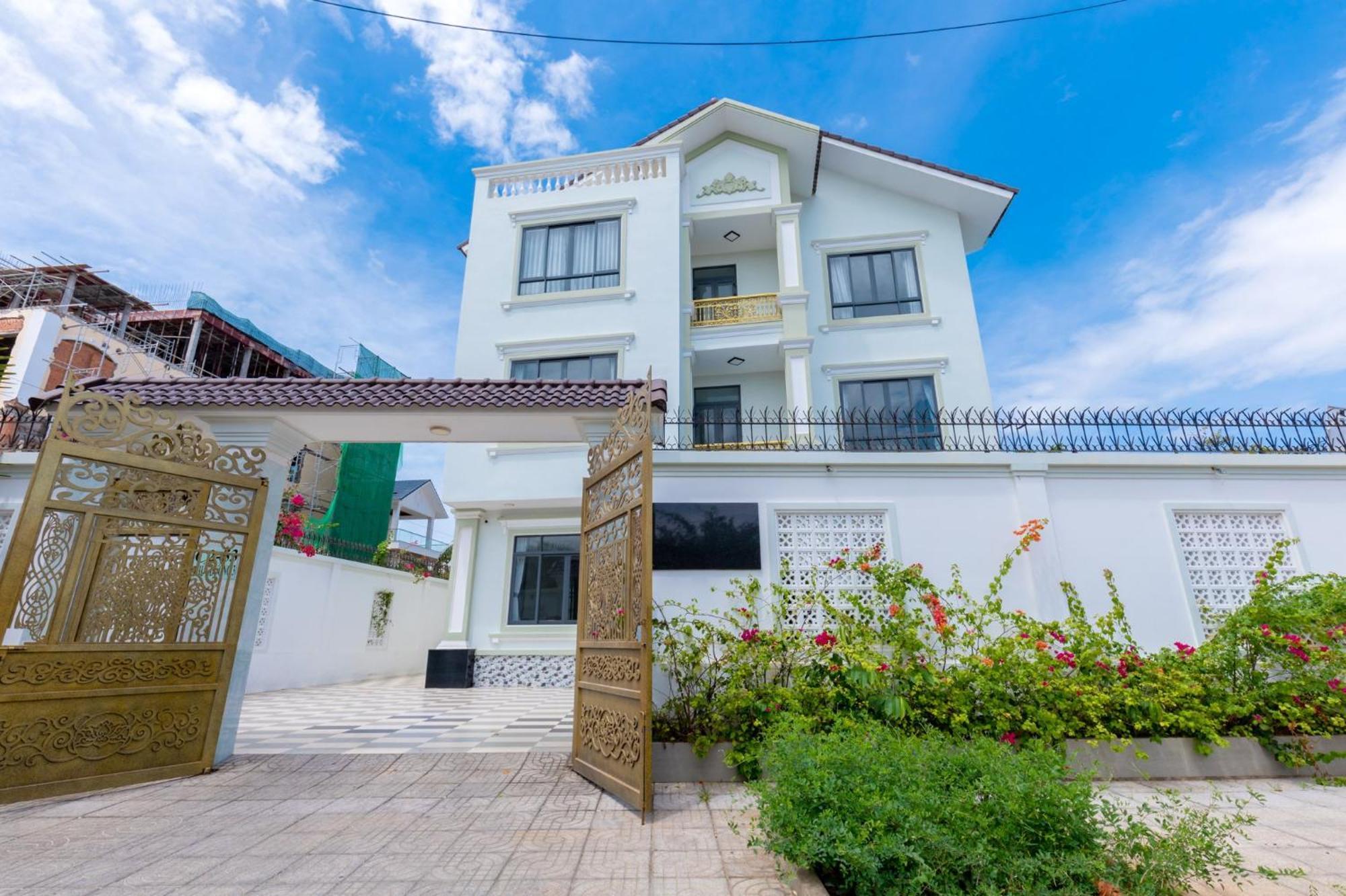 Ruby Moonlight Villa Vũng Tàu Extérieur photo